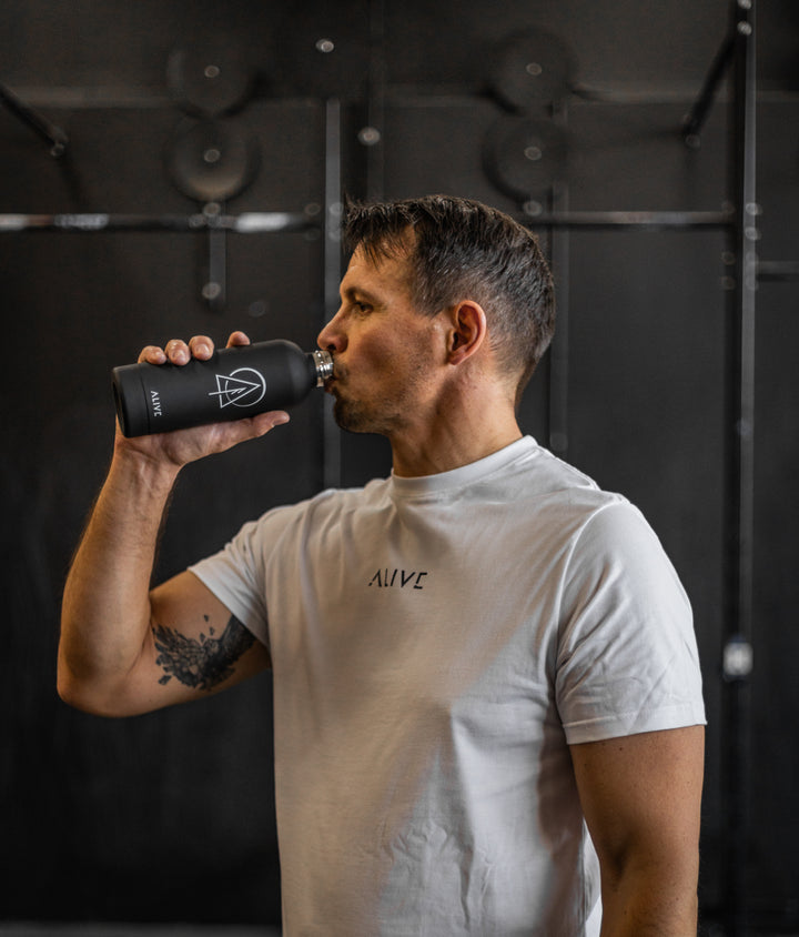 Alive Matte Black 500ml Water Bottle